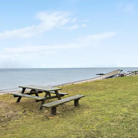 Gorgeous In With Wifi