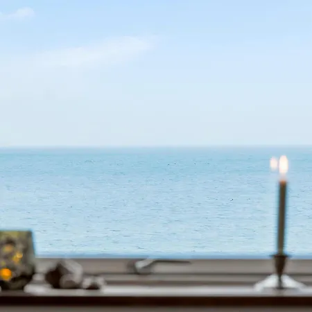 Gorgeous In With Wifi * אוטרופ